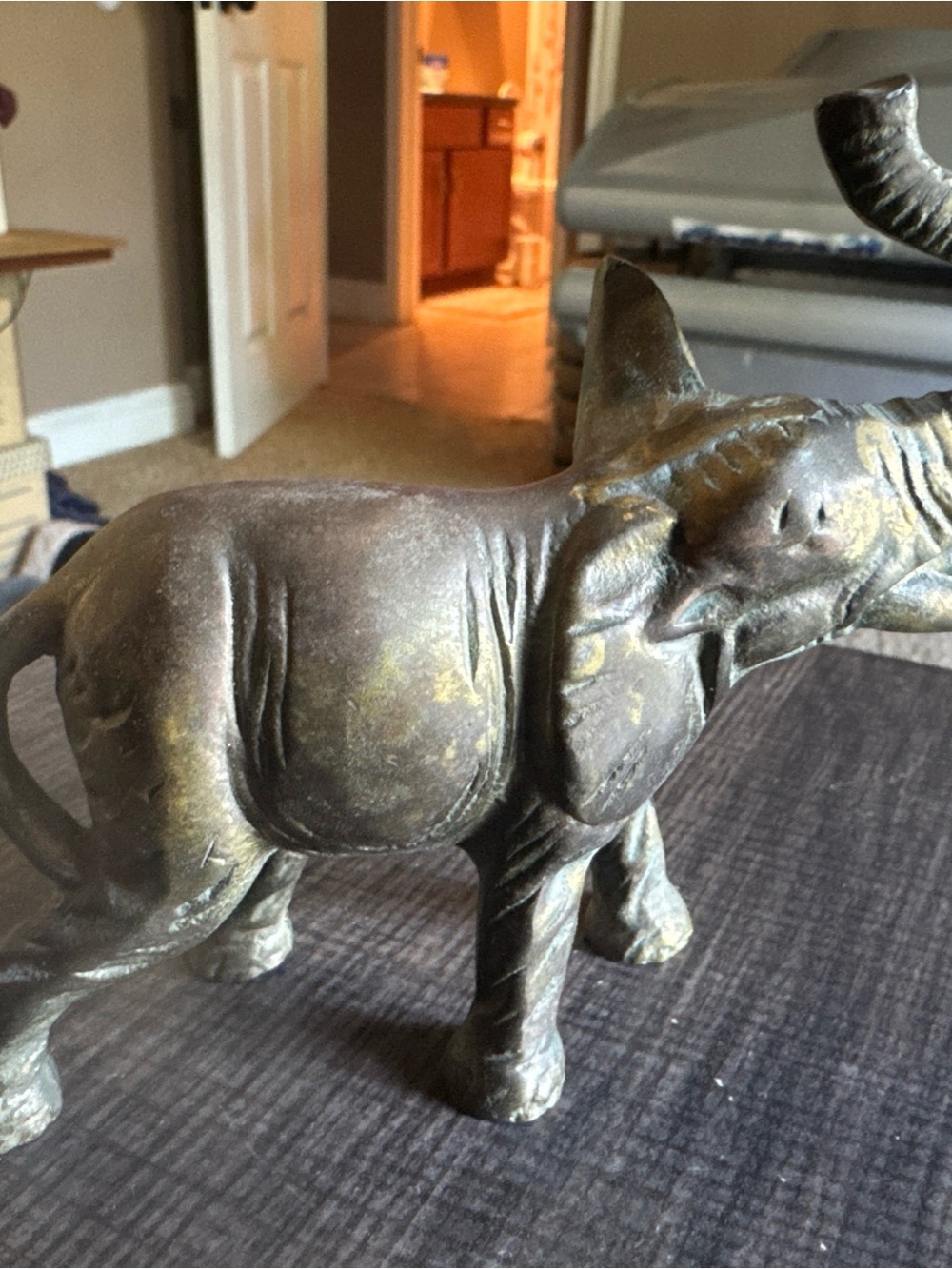 vintage brass elephant figurine 4.5”x 4.5” - Picture 3 of 12